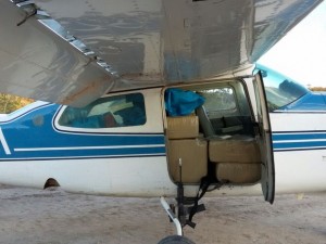 Avião apreendido no município de Pedra Branca (CE)