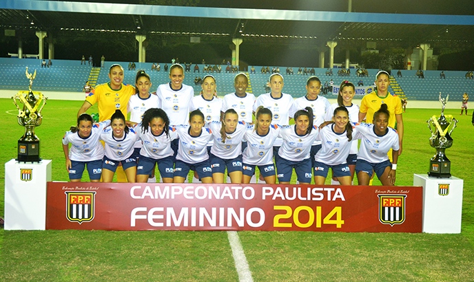 Time do São José campeão paulista feminino em 2014. Foto: Tião Martins/PMSJC