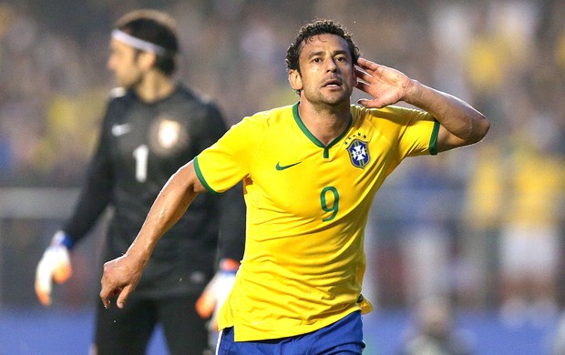Fred gol Brasil x Sérvia amistoso (Foto: Wander Roberto / VIPCOMM)
