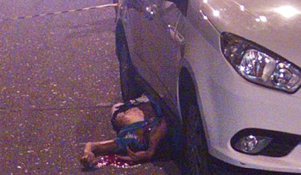 Casal morre em acidente com moto no na avenida Joaquim Nelson no bairro Dirceu Arcoverde(Imagem:Reprodução)