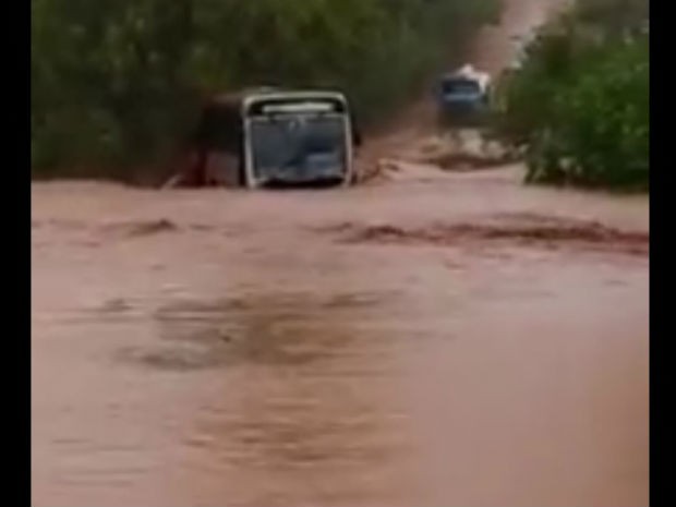 Água veio do Rio Bandeirantes, cheio com o volume da chuva, diz empresário (Foto: Facebook/Reprodução)