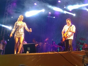 Banda XCalypso faz primeiro show ao vivo em Ananindeua (Foto: G1 PA)