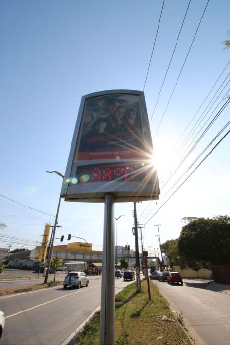 Calor é sentido, sobretudo, no meio urbano, onde não há arvores, mas muito concreto e asfalto