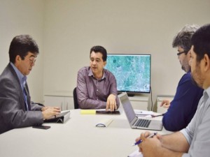 Reunião da equipe da ATI com a SDR.