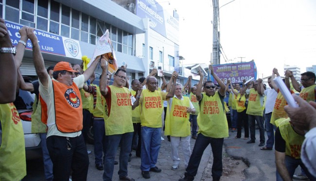 Policiais Civis decidem cruzar os braços novamente