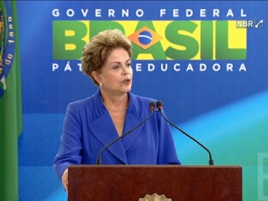 A presidente da República, Dilma Rousseff, lançou um pacote de medidas anticorrupção