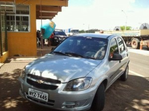 Carro foi recolhido ao pátio da PRF