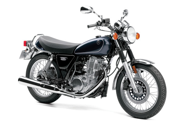 2015-Yamaha-SR400f