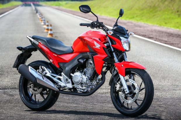 Honda CB Twister 250 2016 (34)