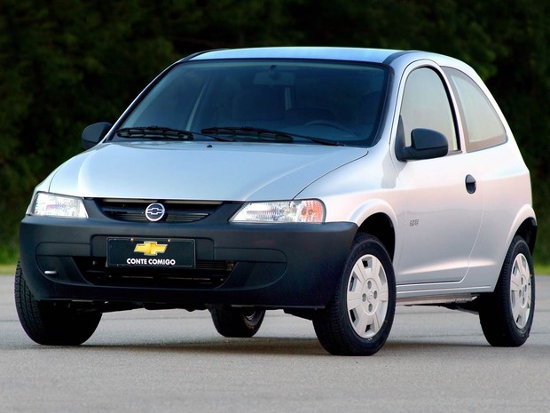 Chevrolet Celta 2000 (Foto: Divulgação)