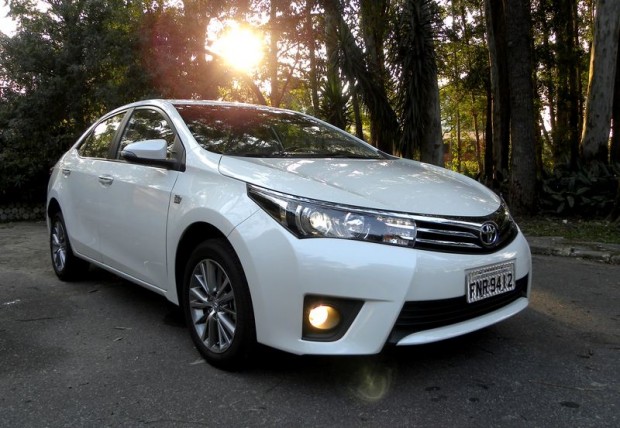 garagem-novo-corolla-altis (12)