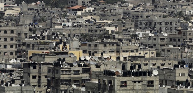 Cidade de Gaza, no norte da Faixa de Gaza, em 28 de julho de 2014 (Foto: Adel Hana/AP)