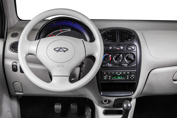 chery-qq-2015-6