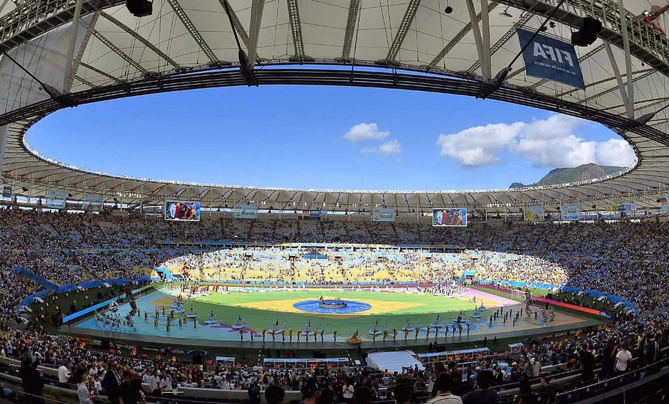 Imagem do Maracanã, na apresentação de encerramento da Copa do Mundo