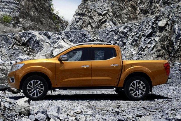 2015-nissan-frontier-18_1035