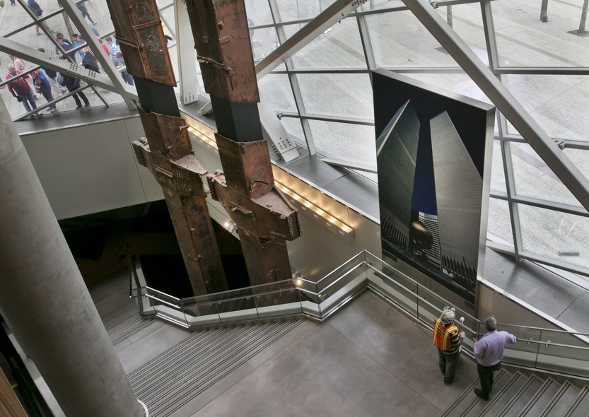 Colunas de estrutura de um dos prédios do World Trade Center, em exposição no Museu do 11 de Setembro, em Nova York