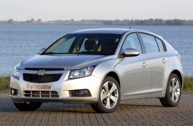 chevrolet_cruze_hatchback_33