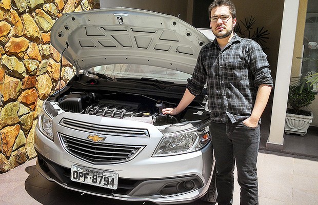 Eduardo Teixeira proprietário de Chevrolet Onix com problema na válvula de admissão (Foto: Arquivo Pessoal)