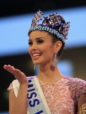 Megan Young foi coroada neste sábado (28) a Miss Mundo 2013. Cerimônia foi realizada em Bali, na Indonésia (Foto: AP Photo/Firdia Lisnawati)