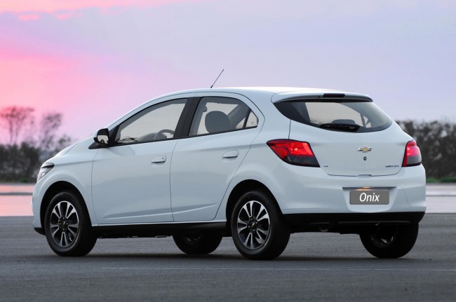 Chevrolet Onix 2013