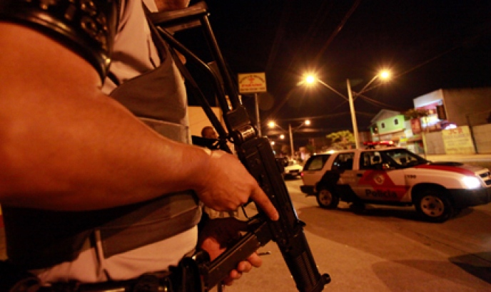 Policiais da Rota nas ruas de São José. Foto: Warley Leite