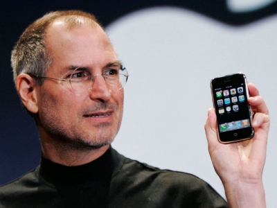 Steve Jobs Apresentando Iphone Wallpaper