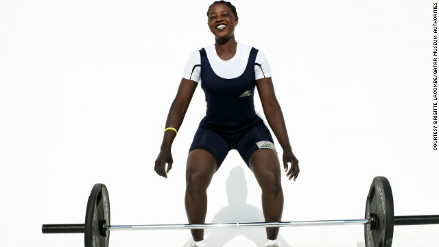 Sudão weightlifter Ali'a Madani.