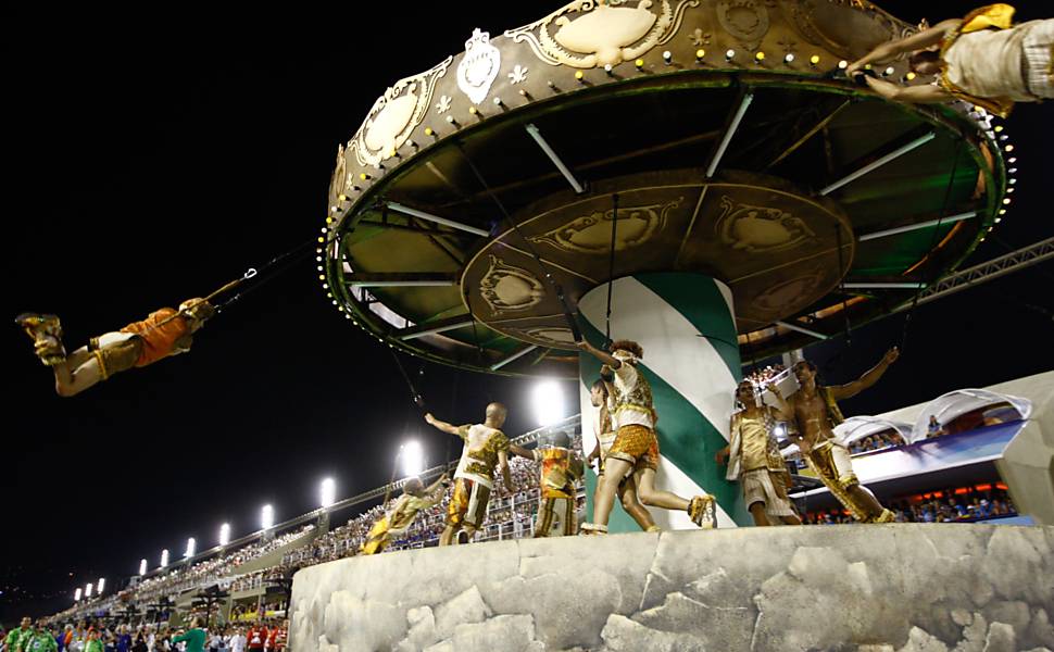 Desfile da Imperatriz, na Sapucaí  Leia mais