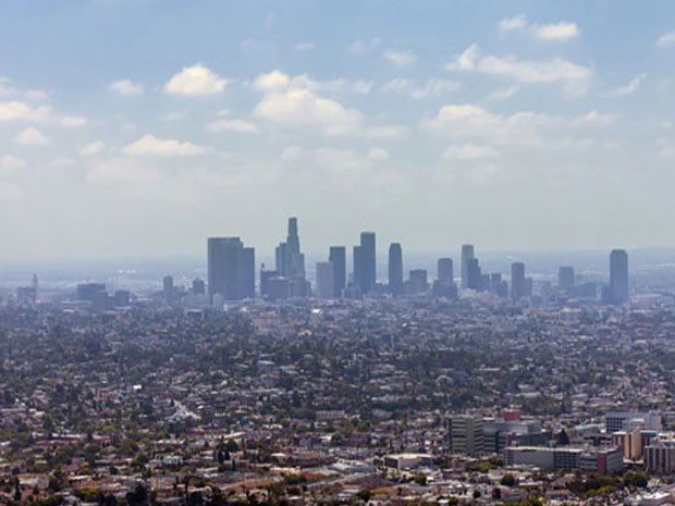 Aeroporto Internacional de Los Angeles, eleito um dos que oferecem os pousos mais belos do mundo (Foto: Divulgação/PrivateFly)