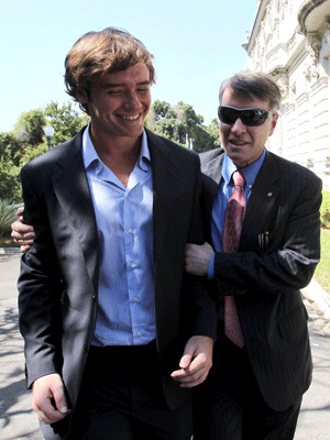 Thor e o pai Eike Batista (Foto: Arquivo/Wilton Júnior/Agência Estado)