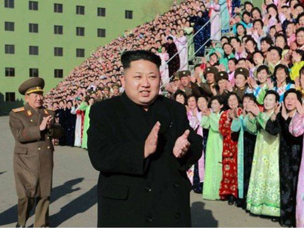 Kim Jong-un, líder da Coreia do Norte; governo norte-coreano tem criticado fortemente a divulgação do filme 'A entrevista' (Foto: AFP)