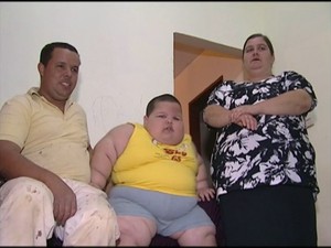 Família vive angustiada vendo o sofrimento da criança (Foto: Reprodução/ TV Gazeta)