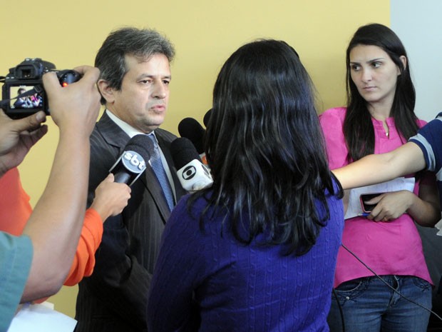 Procurador Rinaldo Reis detalhou operação no RN (Foto: Ítalo Souza/MPRN)