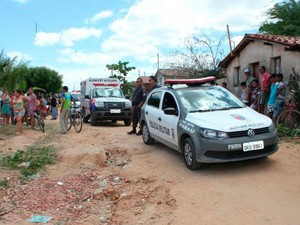 Feto estava em uma casa próxima ao açude de Paraú, na região Oeste do RN (Foto: Marcelino Neto/O Câmera)