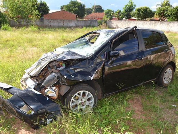 Quatro pessoas morreram após carro cair em rio, na cidade de Nova Olímpia. (Foto: Defesa Civil/Nova Olímpia-MT)