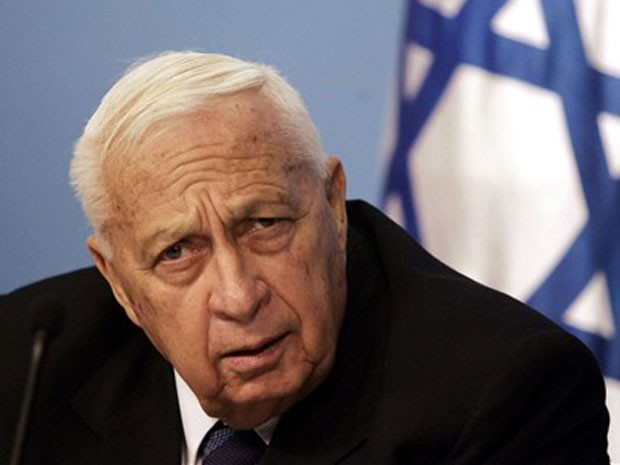 Ariel Sharon em 16 de novembro de 2005. (Foto: AP)