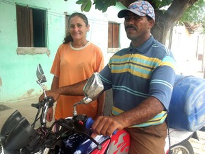 Moradores de Pilões, RN, relatam dificuldades para conseguir água (Foto: Anderson Barbosa/G1)