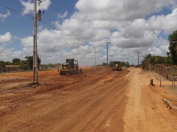 Construção dos acessos começou em agosto deste ano (Foto: Fernanda Zauli/G1)