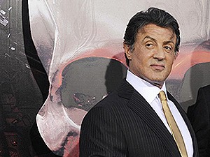 Stallone no lançamento de 'Os mercenários', em Los Angeles, nesta quarta-feira (4). (Foto: Phil  McCarten/Reuters)